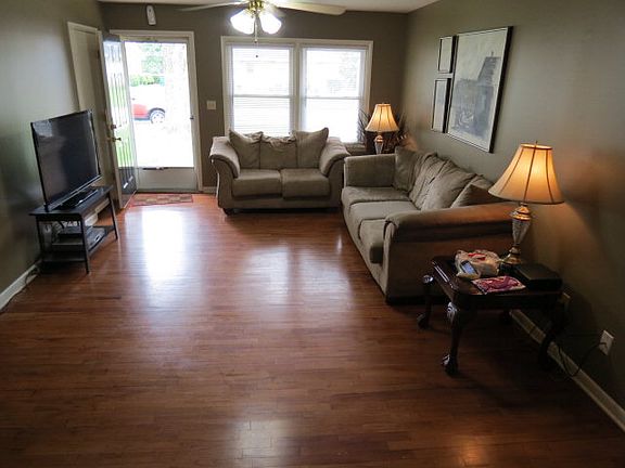 2nd image of 2912 Aldersgate