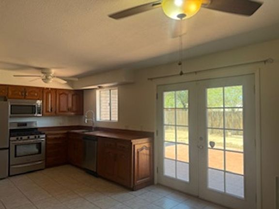 5th image of 4422 W Calle Jacobo