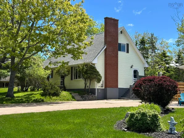 146 Abbey Ave, Truro, NS B2N 5W6