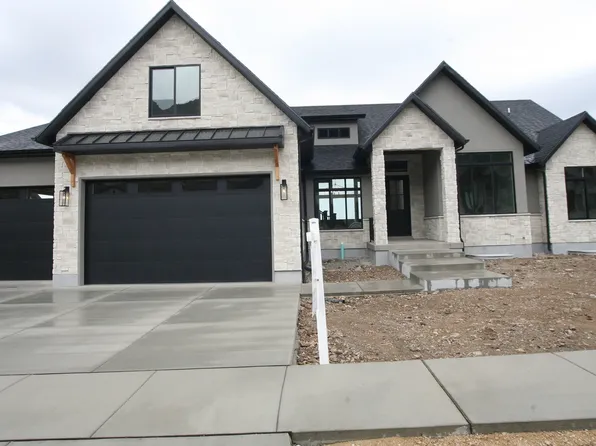 635 E Mountain Rd, Ogden, UT 84414