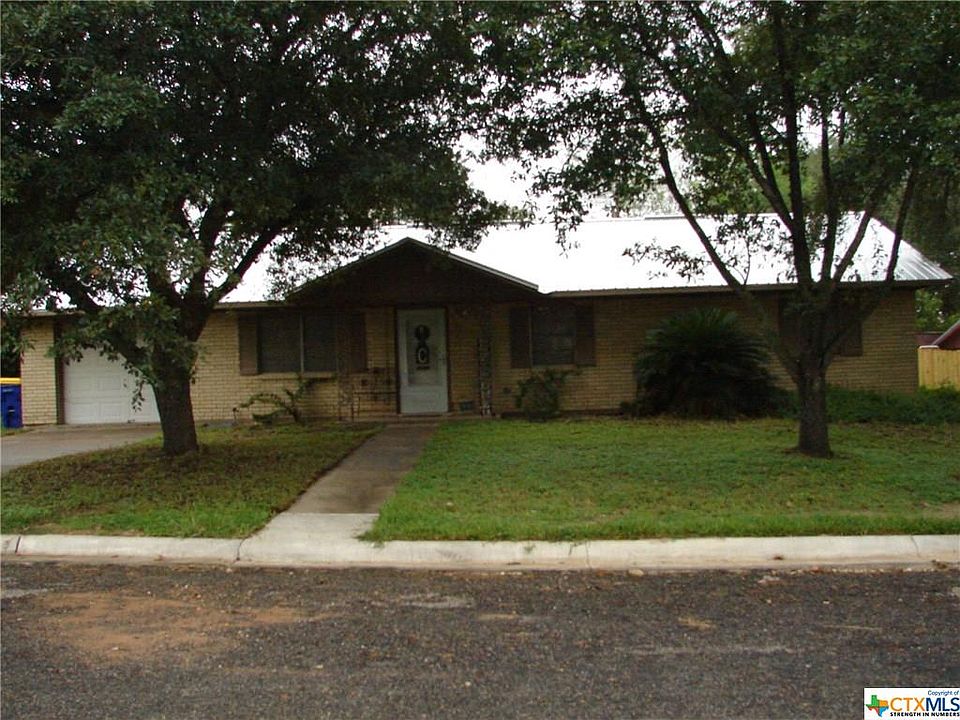 1st image of 831 Larry Dr