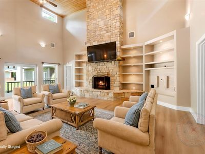 419 Vista Del Lago Dr, Huffman, TX, 77336