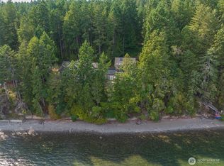 291 Pleasant Harbor Rd, Brinnon, WA 98320