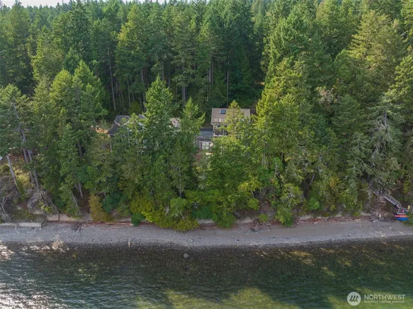 291 Pleasant Harbor Road, Brinnon, WA 98320