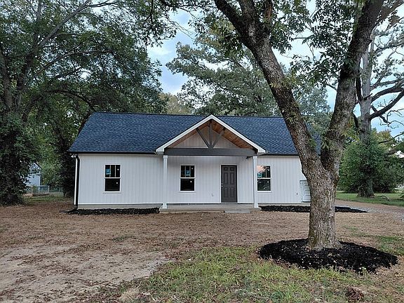 2nd image of 113 New Hope Cedar Point Rd