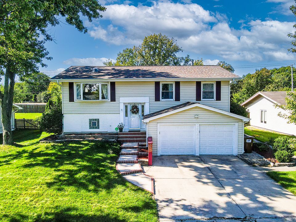 1st image of 2S068 Churchill Ln