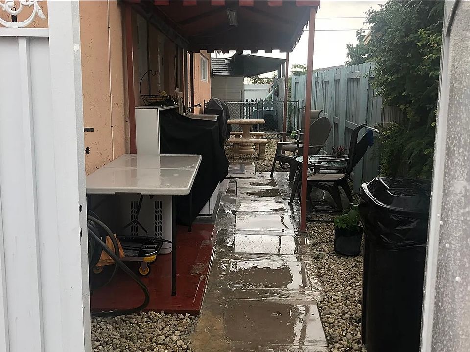 1st image of 11512 NW 58th Ave