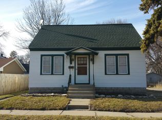 1313 Saint George St, Green Bay, WI 54302