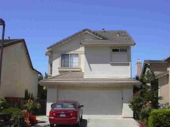 1973 Linden Ln