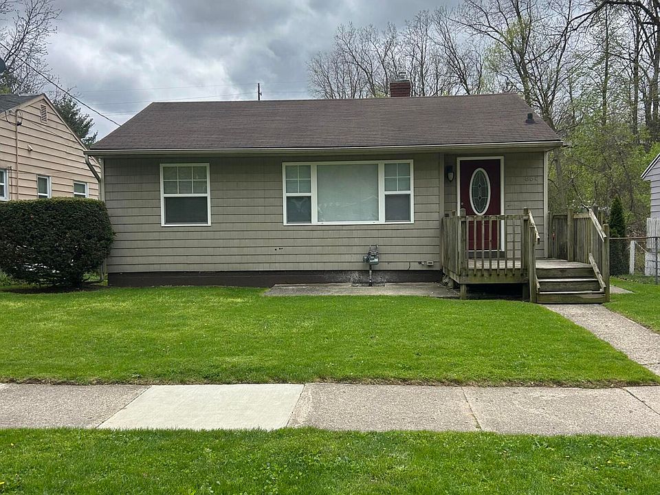1st image of 864 Carrier Creek Blvd NE