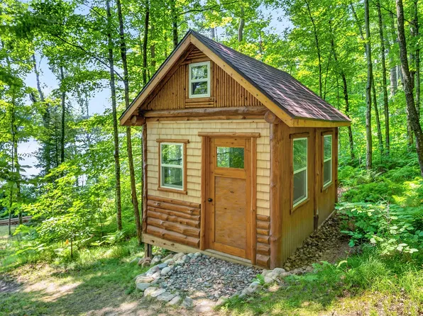6925W Hemlock Haven Road, Winter, WI 54896