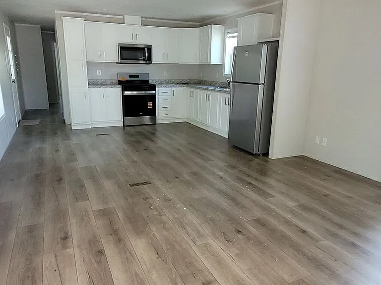 551 Lauschtown Rd #7 — Photo 5