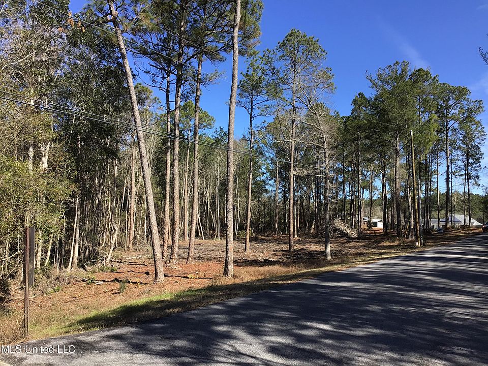 1st image of Wateroak Dr Lot 4