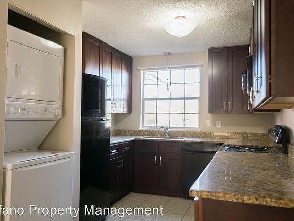 4th image of 2333 Coawood 103 Ct