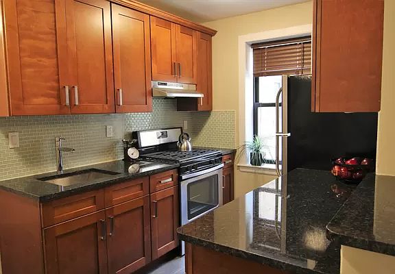 4th image of 20-32 31st St #1D