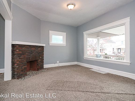 4th image of 3285 W 91st St