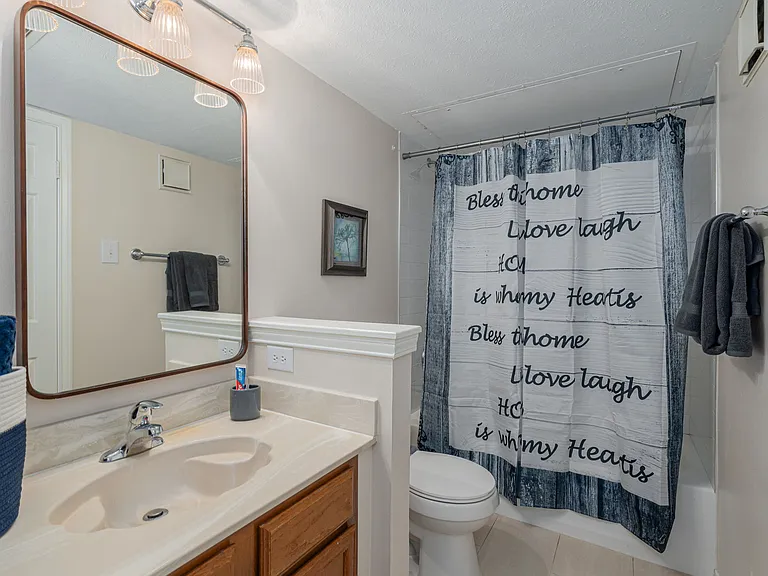 9910 Royal Ln #1101 — Photo 17