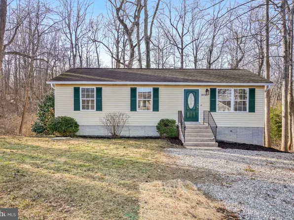 3914 Bayview Dr, Chesapeake Beach, MD 20732