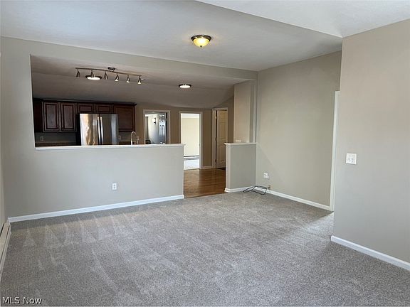 5th image of 34114 Lake Shore Blvd