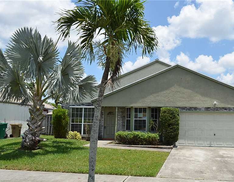 1st image of 970 SW 134th Ave