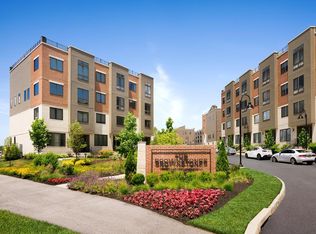 909 Lakeview Ct, King Of Prussia, PA 19406