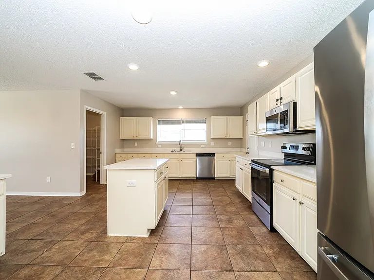 3017 Morning Sun Dr — Photo 6