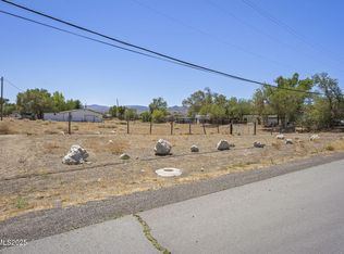 865 Mesa Dr, Fernley, NV 89408