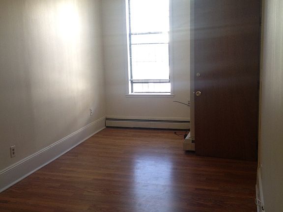 2nd image of 39 Belmont Ave