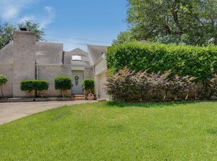 14407 Briarhills Pkwy, Houston, TX 77077