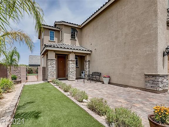 4th image of 5713 Clear Haven Ln