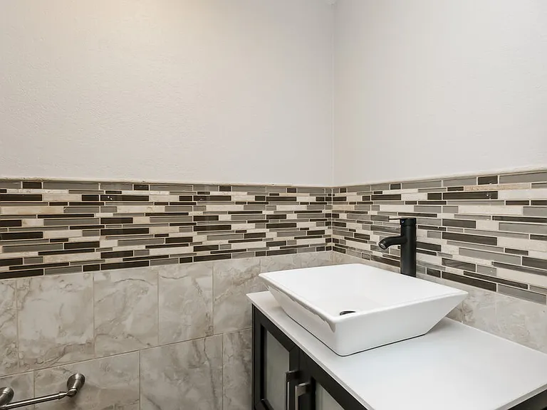 2848 E Brown Rd #8 — Photo 11