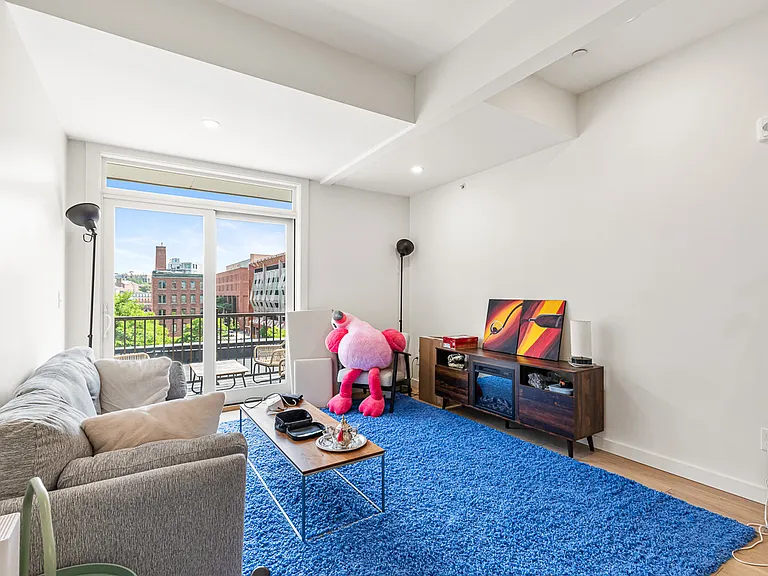 71 Richmond St #4B — Photo 15