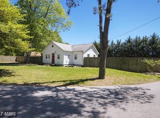 7835 Chesapeake Rd, Pasadena, MD 21122