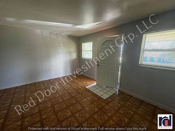 2nd image of 619 Peachtree St APT 2