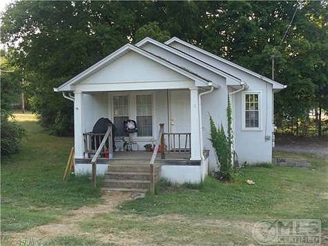 2nd image of 808 Cannon Blvd