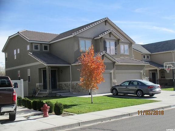 3rd image of 1407 S Dragonfly Dr