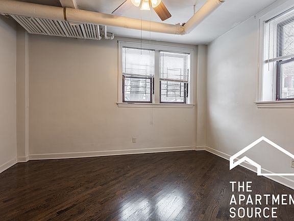 3rd image of 3325 N Lakewood Ave APT G