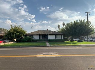 301 Circle Dr, Bakersfield, CA