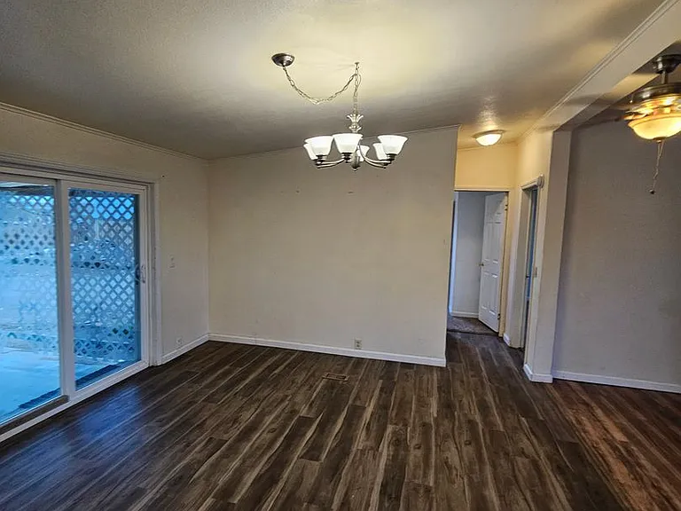 219 Ambee Way — Photo 14