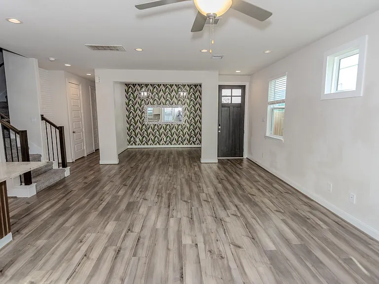 4120 Split Ivy Dr — Photo 8