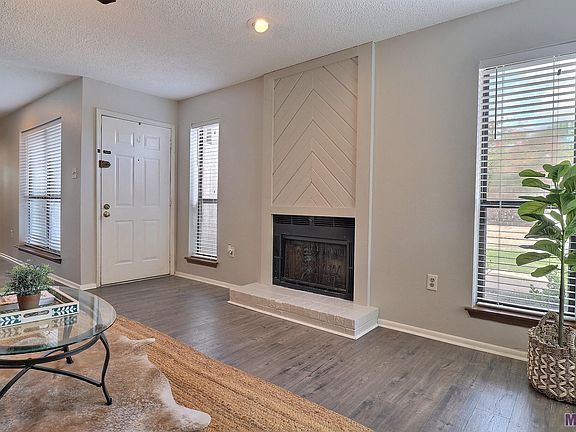 5th image of 5222 Butter Creek Ln #E-4