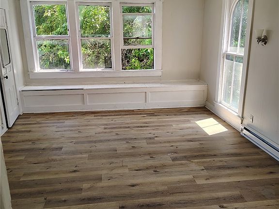 2nd image of 75 W 2nd St