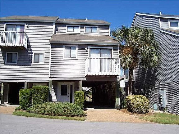 40 footsteps to boardwalk