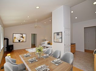 147 Chipman Rd, Chester, MA 01011