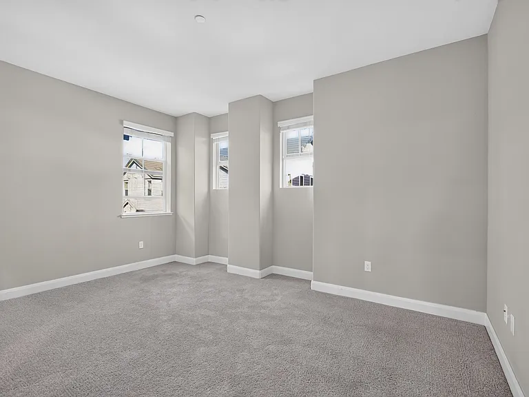1606 Hidden Creek Ln — Photo 19