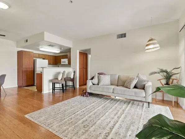 44802 Adam Ln, Temecula, CA 92592