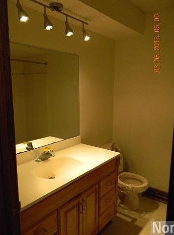 2nd image of 15012 Park Avenue