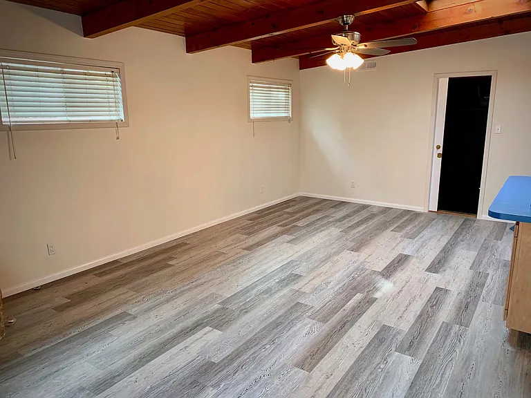 22714 Evalyn Ave — Photo 4