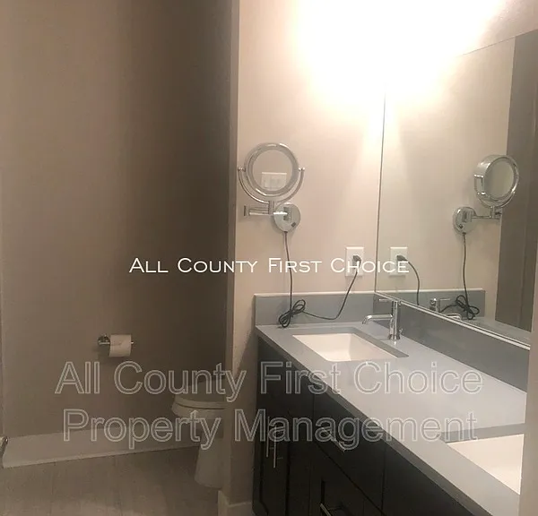815 Arlington Ave N — Photo 9