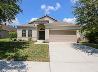 7023 Monarch Park Dr, Apollo Beach, FL 33572